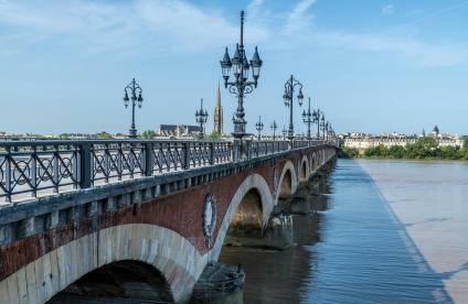 Garonne, Bordeaux